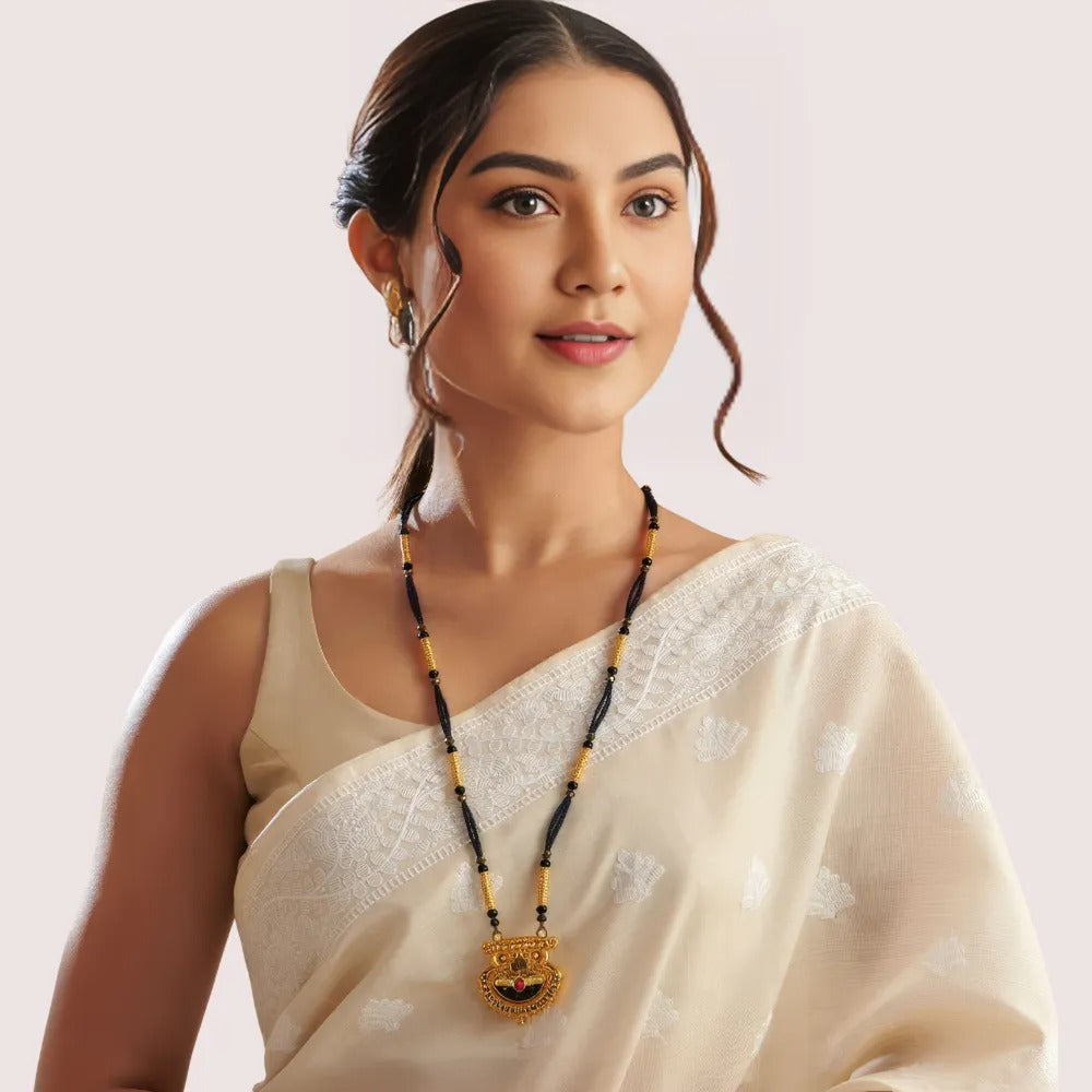 Sacred Love Gold Mangalsutra